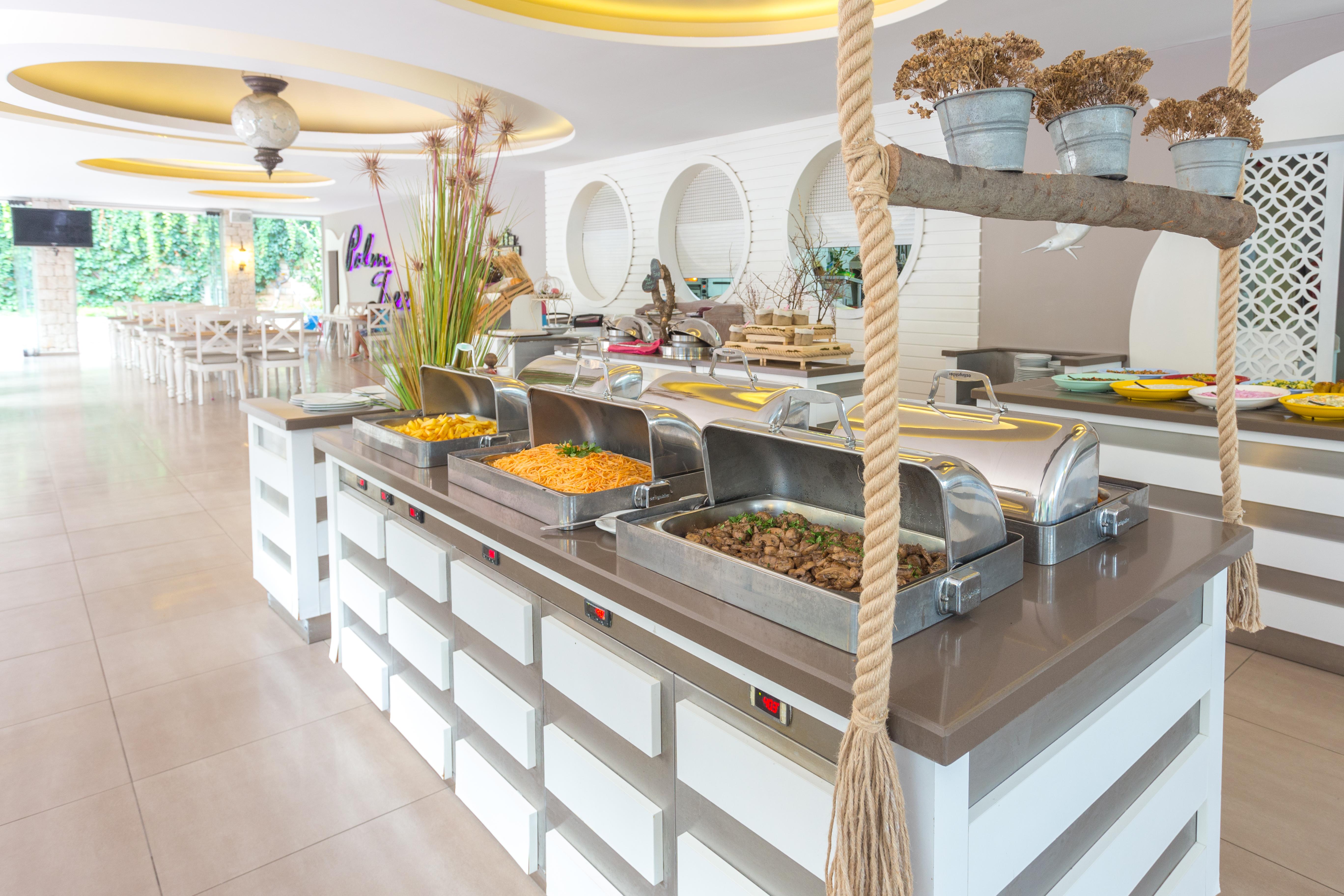Flamingo Hotel & Spa - Pet Friendly 올루데니스 외부 사진