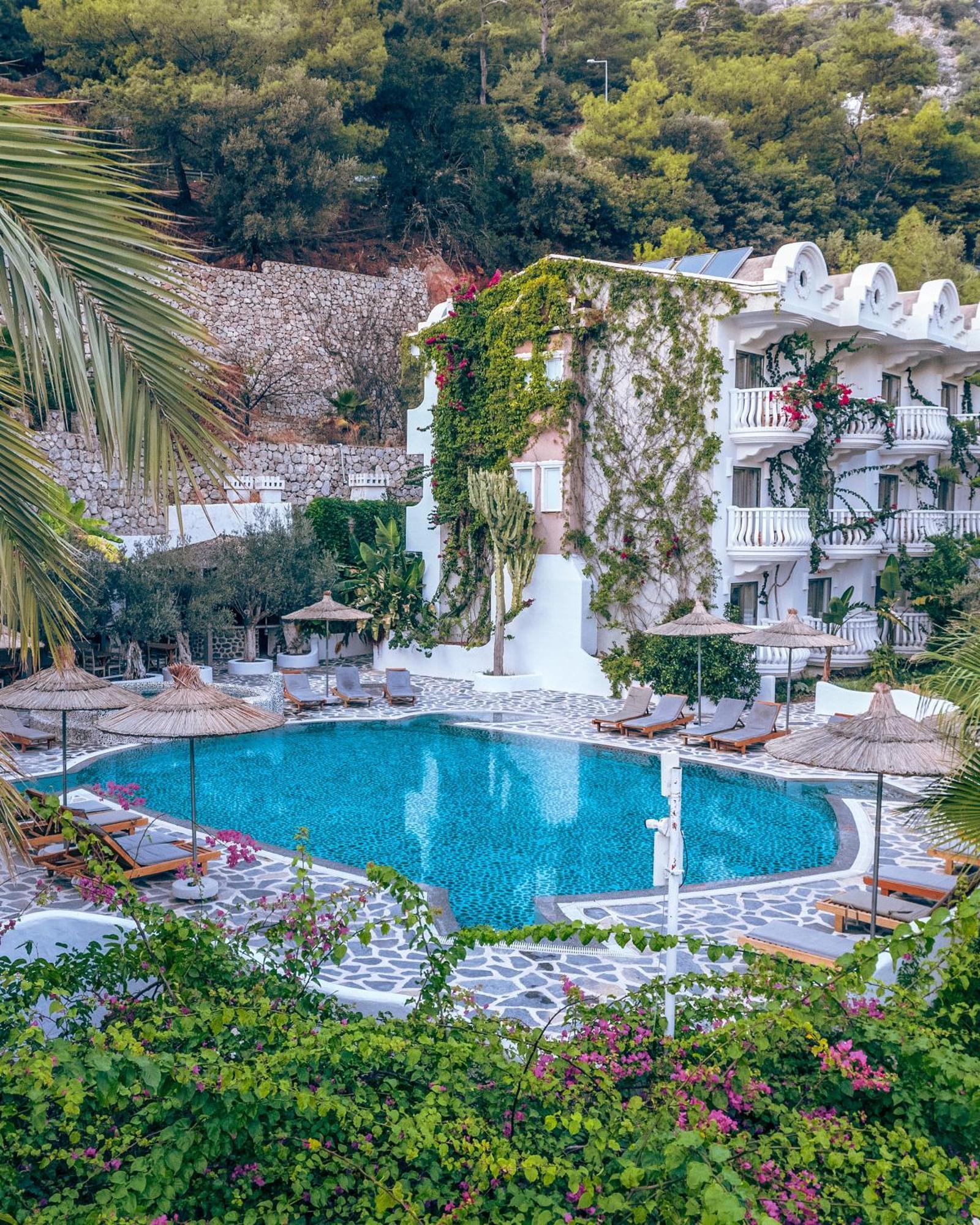 Flamingo Hotel & Spa - Pet Friendly 올루데니스 외부 사진